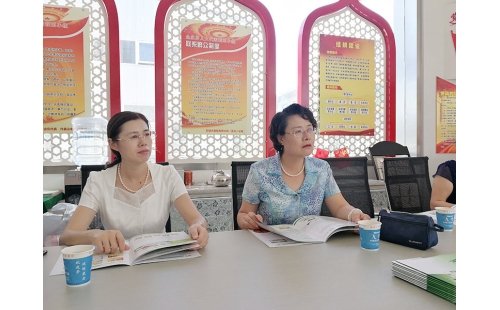 自治區(qū)婦聯(lián)副主席李詠梅一行走訪調研女企業(yè)家企業(yè)