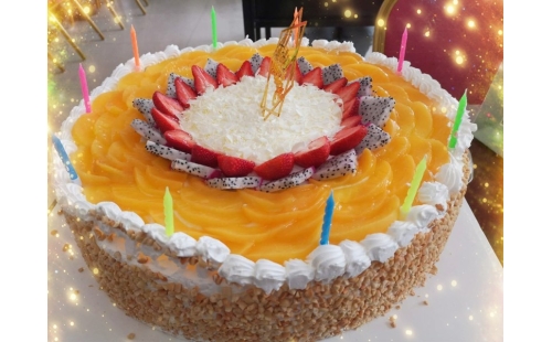 大地回春，伊百盛舉辦員工集體生日會(huì)